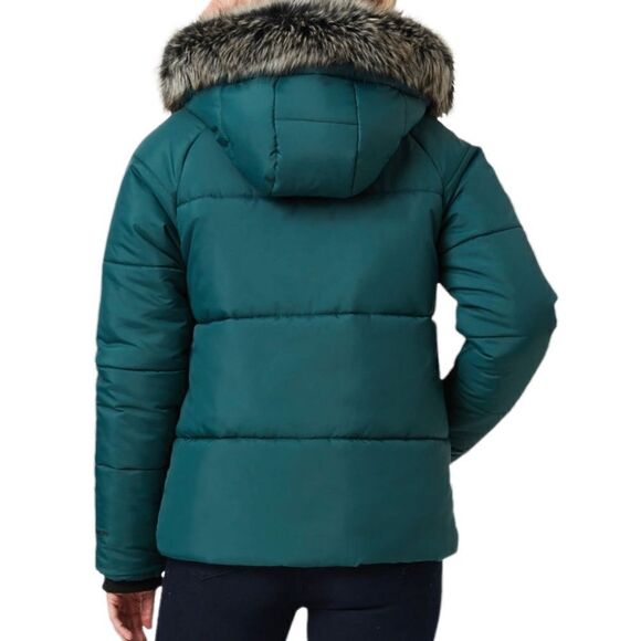 Free Country Women's Alto Cloud Lite Jacket in Green - Picture 3 of 14